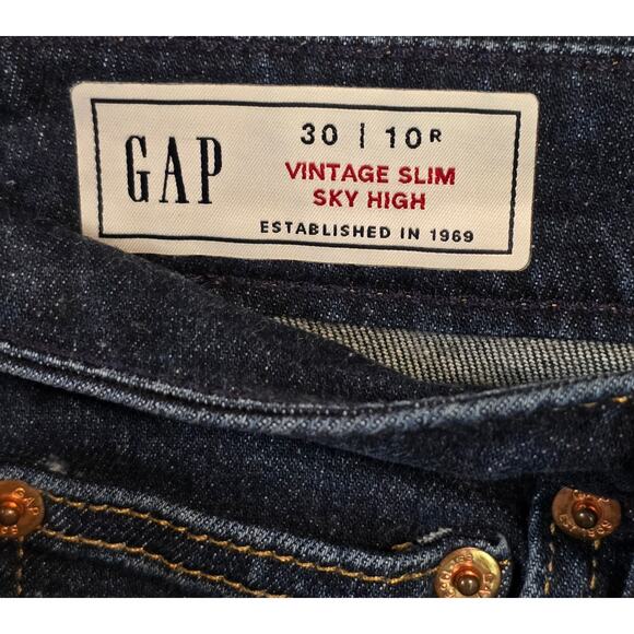 Gap Womens Jeans Size 10R Blue Sky High Vintage Slim Raw Hem Ankle Distressed - Picture 3 of 12